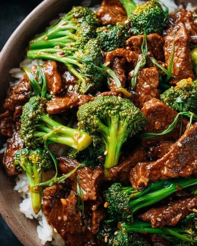 Chinese Beef and Broccoli (牛肉炒西兰花)
